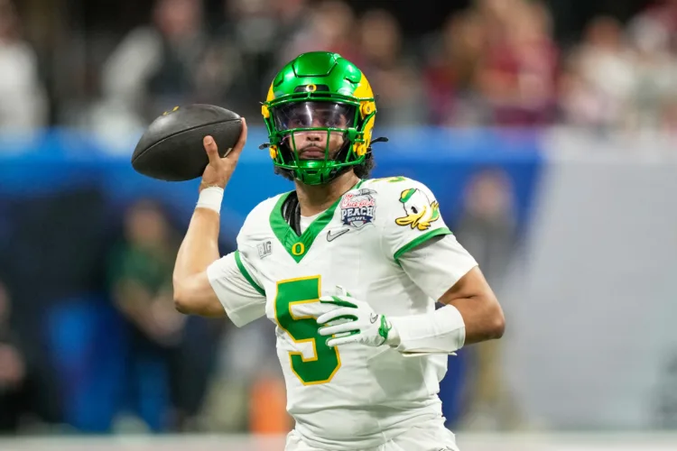 Prediction: Oregon tips Texas in CFP final